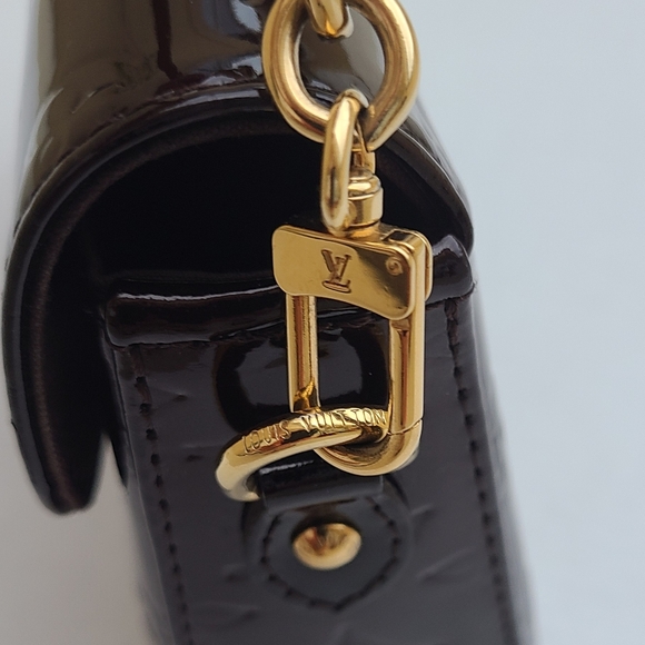 Louis Vuitton Authentic Rodeo Drive Amarante Vernis Bag - Picture 5 of 16